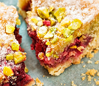 Warm Pistachio Raspberry Cakes